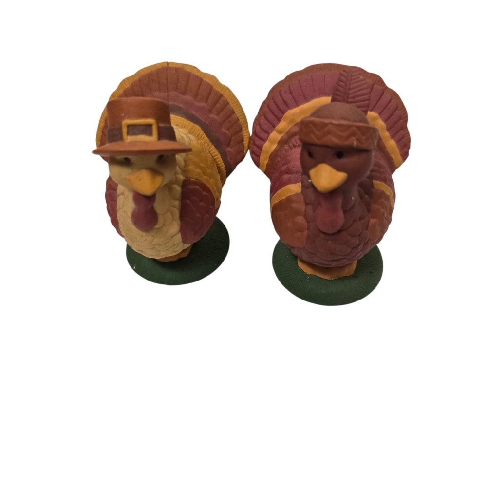 Vintage Avon Plastic Turkey Pilgrim & Native American Salt & Pepper Shaker 70s